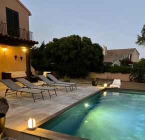 Jolie maison de vacances avec piscine